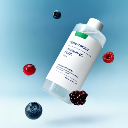 EQQUALBERRY - Swimming Pool Daily Facial Toner - Nawilżająco-Złuszczający Tonik do Twarzy - 300ml