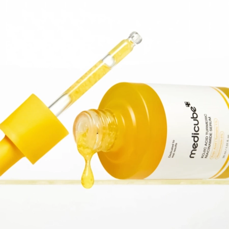 Medicube - Kojic Acid Turmeric Niacinamide Serum - Serum z Kwasem Kojowym - 30ml