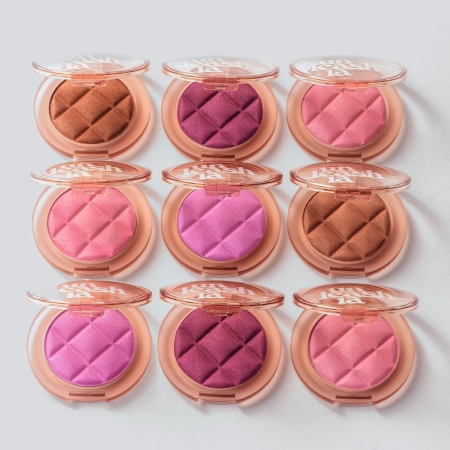 Unleashia - Dough Dough Waffle Blush - Aksamitny Róż do Policzków - 3 Jammy Grape - 7g