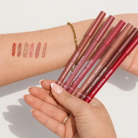 GOSH - Velvet Touch Lip Liner - Wodoodporna Konturówka do Ust - 010 Summer Tan - 1,2g 
