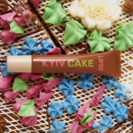 LIPSS - Lipper Lip Gloss - Błyszczyk do Ust - Kyiv Cake - 8ml
