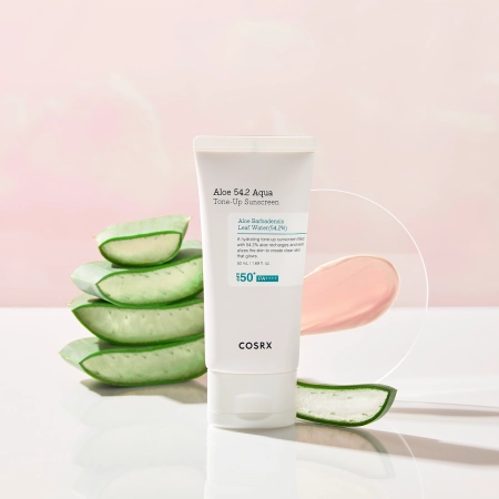 COSRX - Aloe 54.2 Aqua Tone-Up Sunscreen SPF50+/PA++++ - Nawilżający Krem z Filtrem Przeciwsłonecznym - 50ml