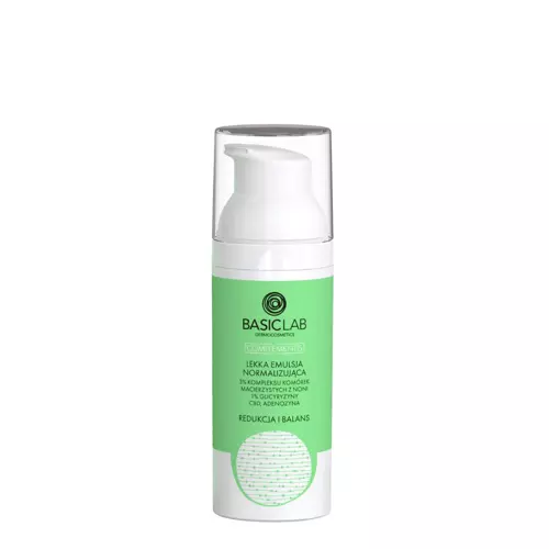 BasicLab - Lekka Emulsja Normalizująca 3% Kompleksu Komórek Macierzystych z Noni, 1% Glicyryzyny, CBD i Adenozyna - 50ml OUTLET