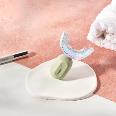 Be Lucent - Stellar Gentle Teeth Whitening Kit - Zestaw do Wybielania Zębów - 1szt +3x2ml
