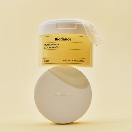 Biodance - Vita Niacinamide Gel Toner Pads - Rozświetlające Płatki do Twarzy - 60szt